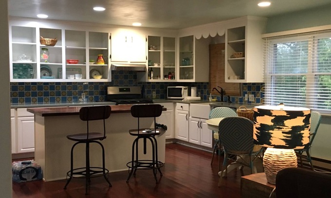 Elizabeth City House | Peaceful retreat in the Pines