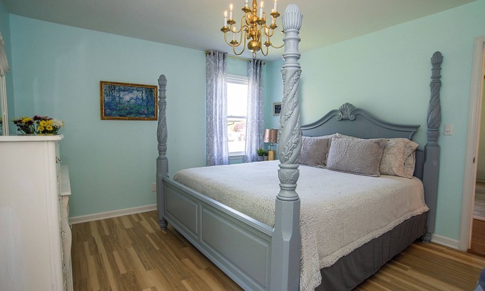 Corbin House | Peaceful Retreat Near Downtown Fredericksburg and Rappahannock River