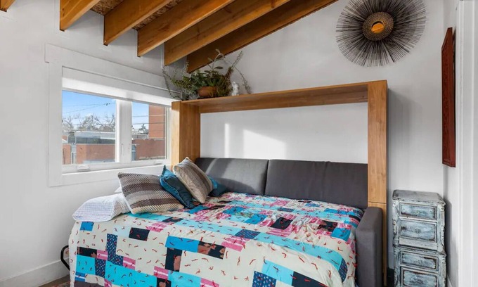 Lafayette Apartment | Peaceful Retreat with Private Bathroom + Balcony