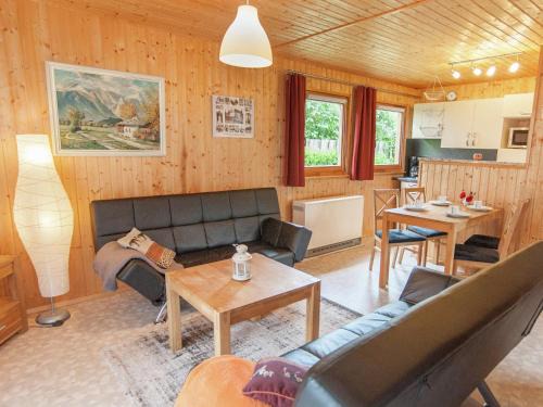 Gehren House | Peaceful Stay in Gehren, cleaning included