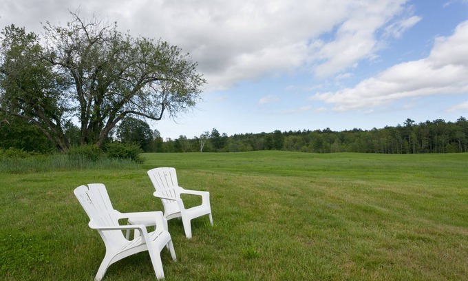 North Berwick Apartment | Peaceful Suite in a farm setting-20 mins to ocean-Unit 4- Abbott Brook Inn