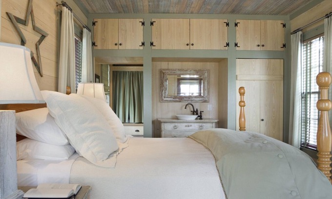 Oriental Cottage | Peaceful Waterfront - Cozy Cottage - River Dunes