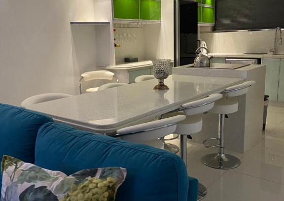 Port Edward Apartment | Peacock Cottage, 95 Eden Wilds