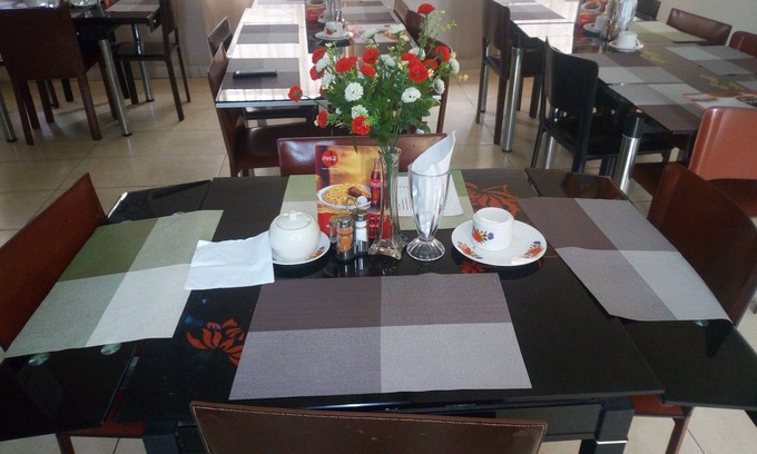 Ibadan Hotel | Peak Court Hotels
