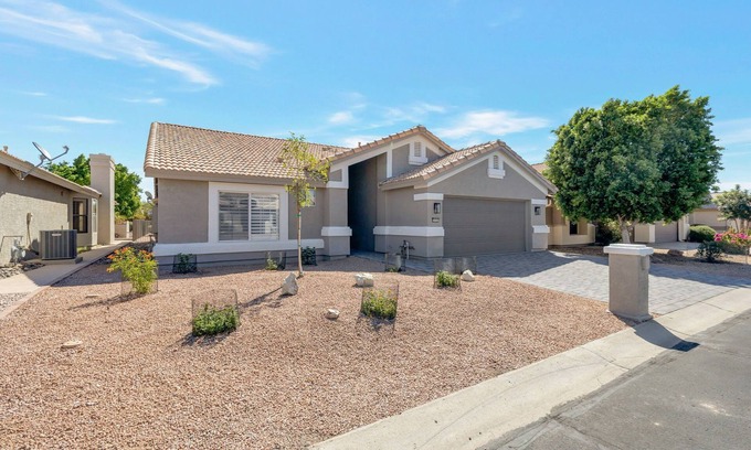 Pebblecreek House | Pebblecreek 55+ Resort community. Virtually brand-new home with heated pool!