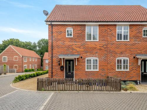Overstrand House | Pebbles