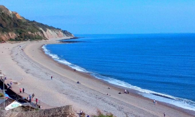 Seaton House | Pebbles House Room Only