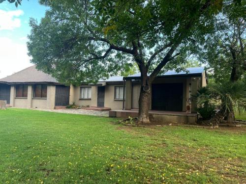 Mafube Bed & Breakfast | Pecan Grove