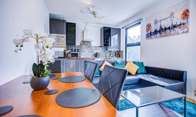 Nunhead Apartment | Peckham Plaza