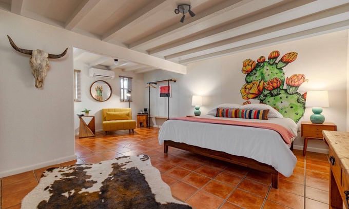 Santa Fe Hotel | Pecos Trail Inn