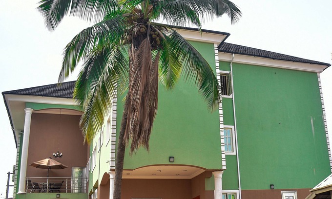 Ogbomosho House | Pectoria Guesthouse