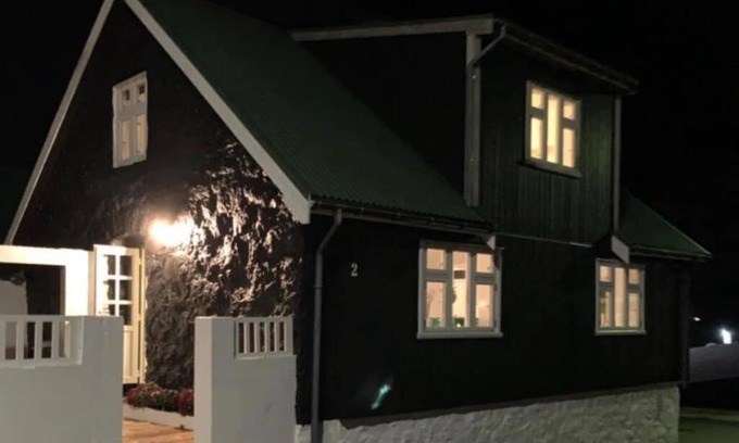 Skopun House | Peddastova in the heart of fishing village Skopun