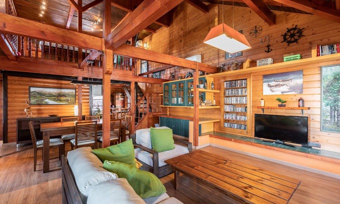L'Eliana Ski Chalet | Pedraifusta Holidays