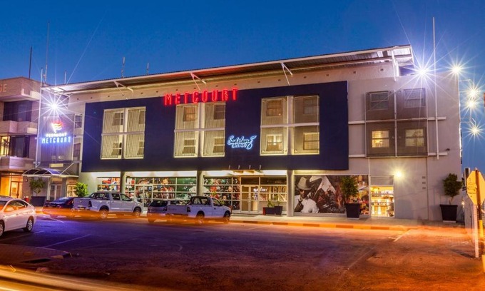 Francistown Hotel | Peermont Metcourt Hotel