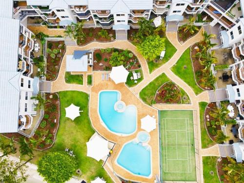 Biggera Waters Resort | Pelican Cove Apartments