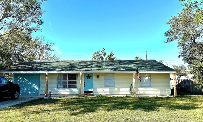 Port Orange House | Pelican House