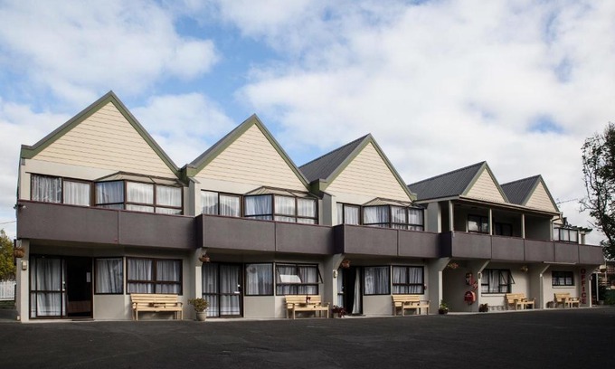 Whangarei Hotel | Pembrooke Motor Lodge