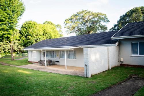 Hillcrest Apartment | Pendennis