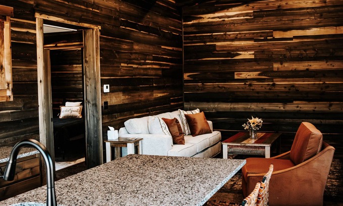 Last Chance Cabin | Pendleton Pointe Cabin #C