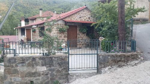 Perithiotissa House | Penelope's Guest House