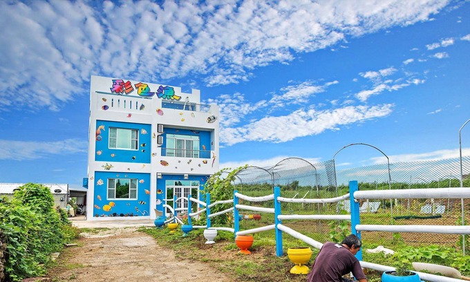 Huxi Bed & Breakfast | Penghu Colorfish Homestay