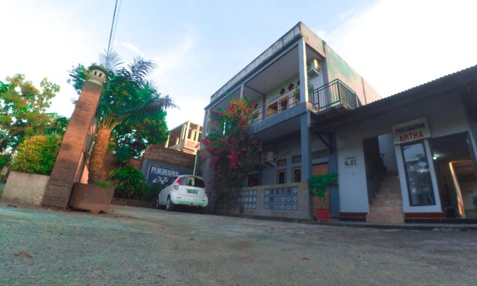 Praya Hotel | Penginapan Artha