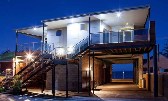 Penguin Apartment | Penguin Waterfront Escape
