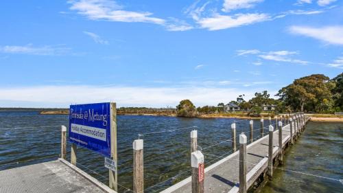 Boole Poole House | Peninsula at Metung House - access by boat only