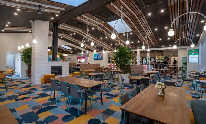 Taperoo Hotel | Peninsula Hotel Motel