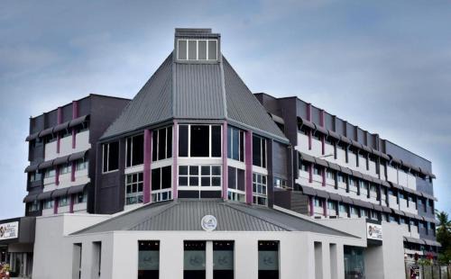 Suva Hotel | Peninsula International Hotel