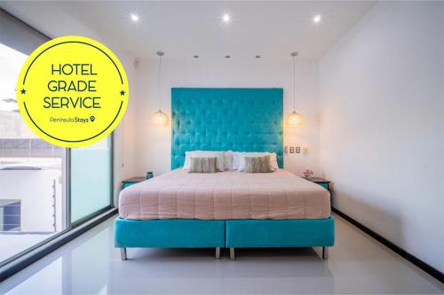 Chetumal House | PENINSULA STAYS 3 BR House & AC + Private Parking + FAST WIFI