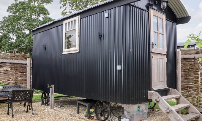 Pocklington Cottage | PENNY, pet friendly, character holiday cottage in Pocklington