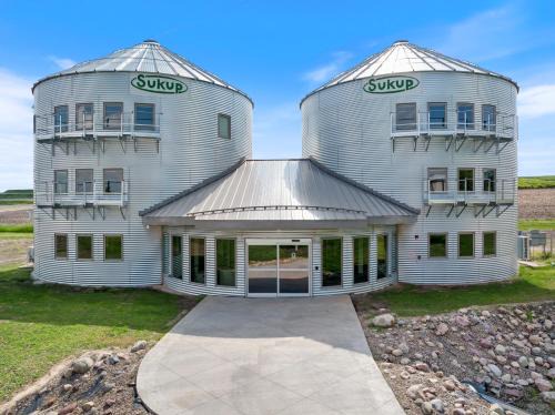 Pottawattamie County House | Penny's Landing Guestrooms