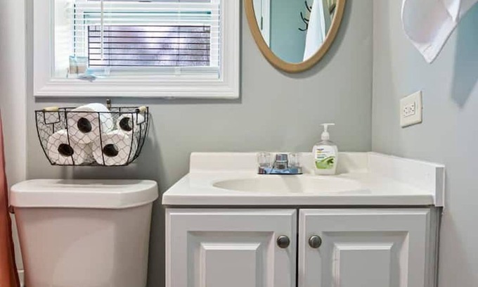 South Pensacola House | Pensacola Baptist Hospital 2 Bedroom Apartment