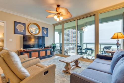 Pensacola Beach Apartment | Pensacola Beach Retreat with Direct Beach Access!
