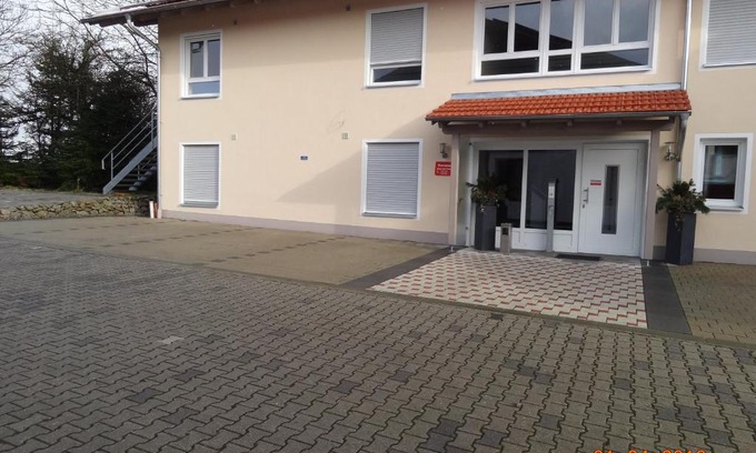 Eggenfelden House | Pension Alram Hof