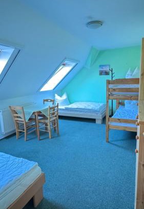 Greppin House | Pension auf dem Pferdehof Gut Greppin - mit WLAN, Sitzecke, Garten & kostenlosem Parken