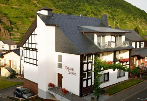 Ellenz House | Pension Basten