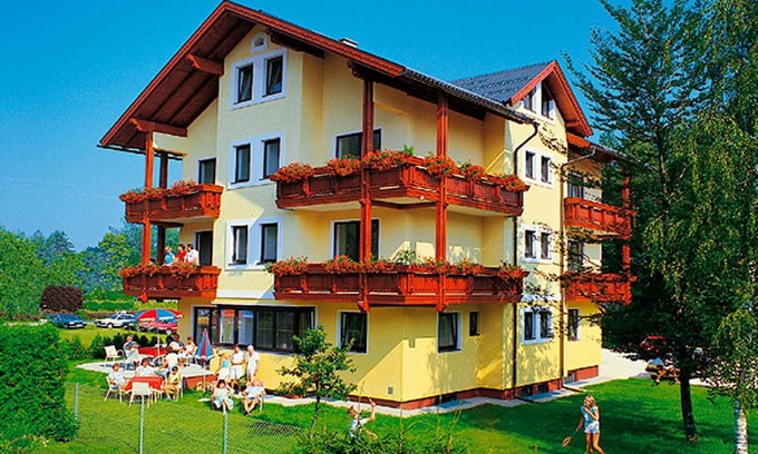 Klopein House | Pension Christiane
