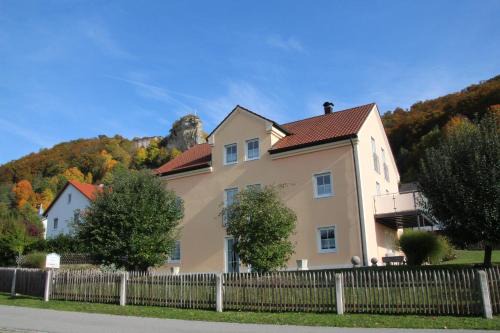 Riedenburg House | Pension & Ferienwohnung Breitmoser Angelika