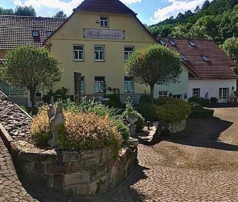 Volkerode Apartment | Pension Hühnermühle