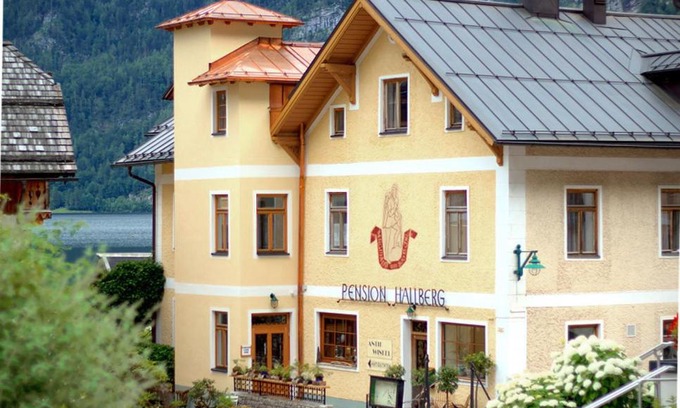 Hallstatt House | Pension Hallberg