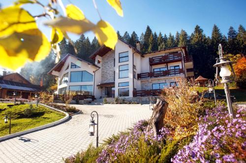 Gura Humorului House | Pension Perla Bucovinei