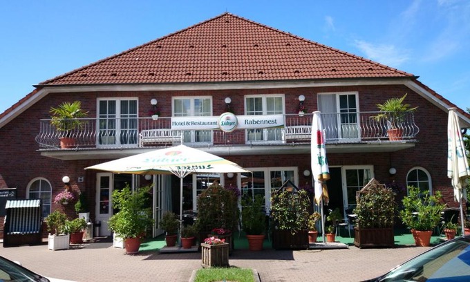 Raben Steinfeld Hotel | Pension Rabennest