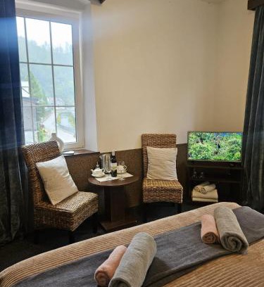 Hrensko House | Pension-Restaurace Lugano
