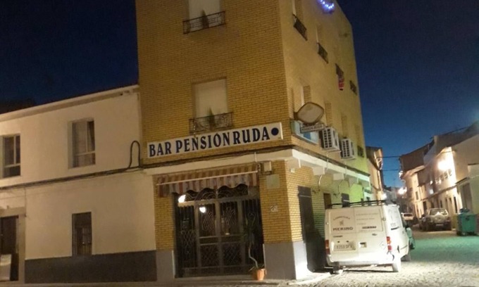 Hinojosa del Duque House | Pension Ruda
