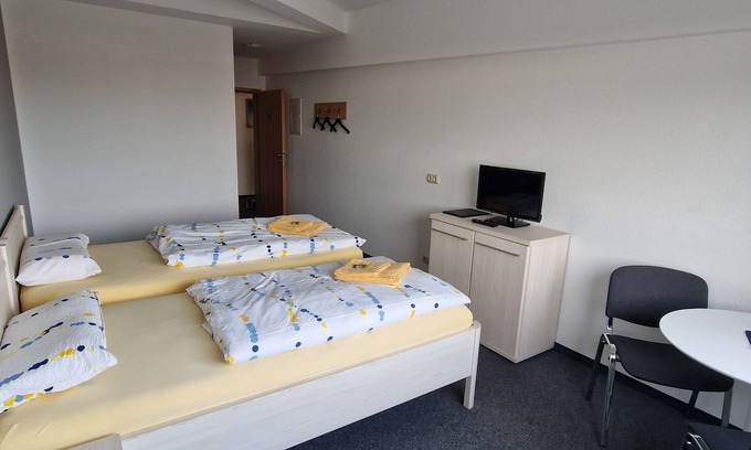 Gera House | Pension Take Off