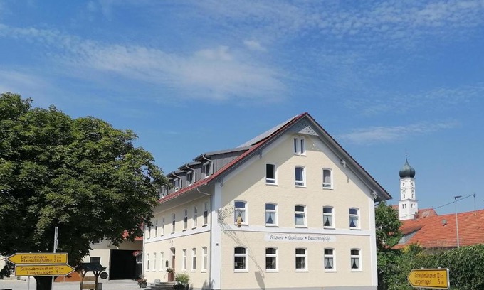 Schwabmuehlhausen Bed & Breakfast | Pension zum Bären