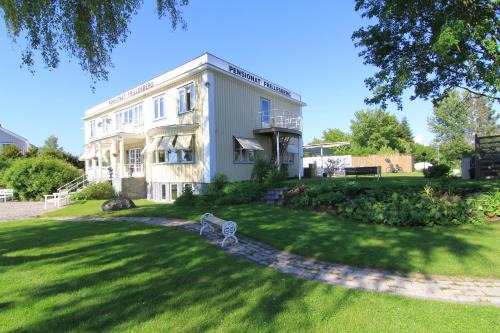Frillesas House | Pensionat Frillesberg