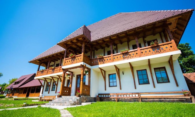 Vadu Izei House | Pensiunea Agroturistica Raluca